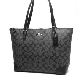 Coach Zip Top Signature Tote Black NWT